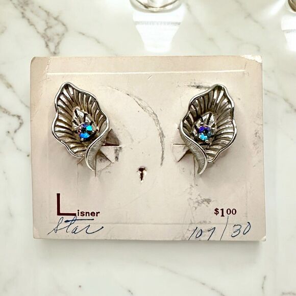 Vintage Signed LISNER Earrings Silver Tone Open Detail Leaf Clip On Rhinestone - Picture 1 of 15